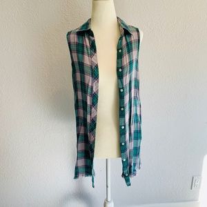 The Laundry Room Sleeveless Flannel